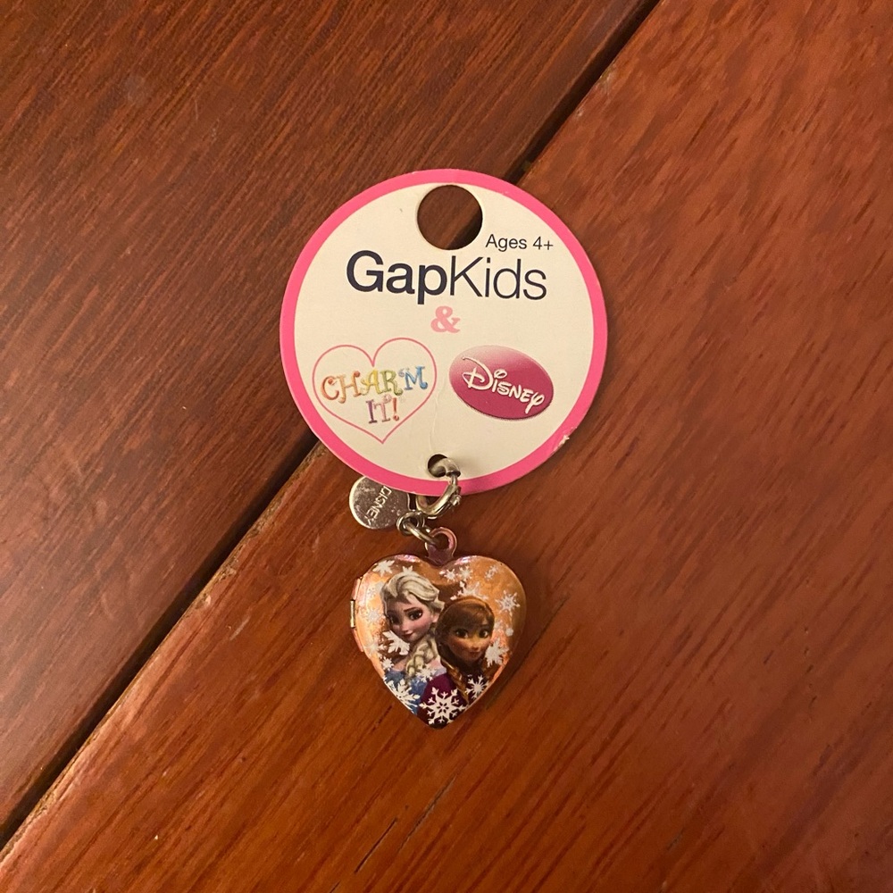 Rare GapKids Frozen Charm It